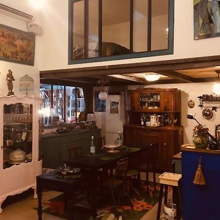 Loft D Artistes Avec Patio Au Port De Nizza Kültér fotó